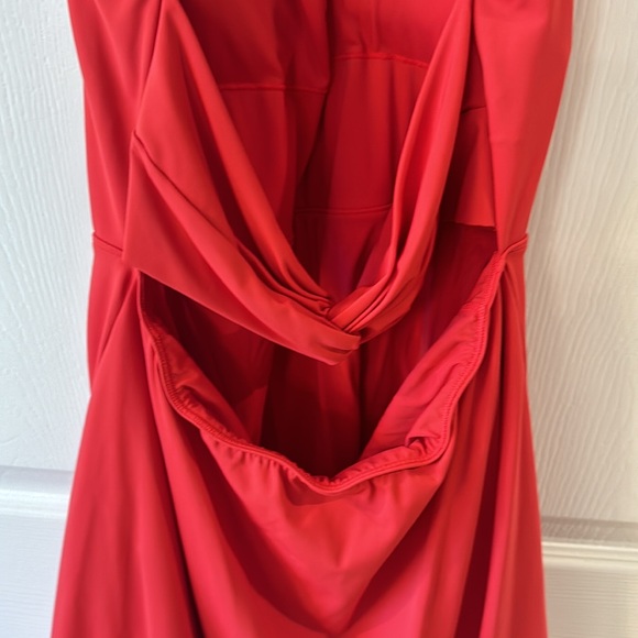 Red romper - Picture 4 of 4